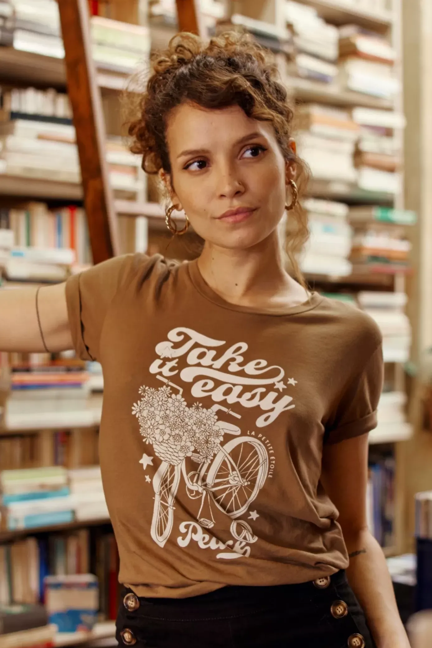 Tops|LA PETITE ÉTOILE T-Shirt Peace Marron